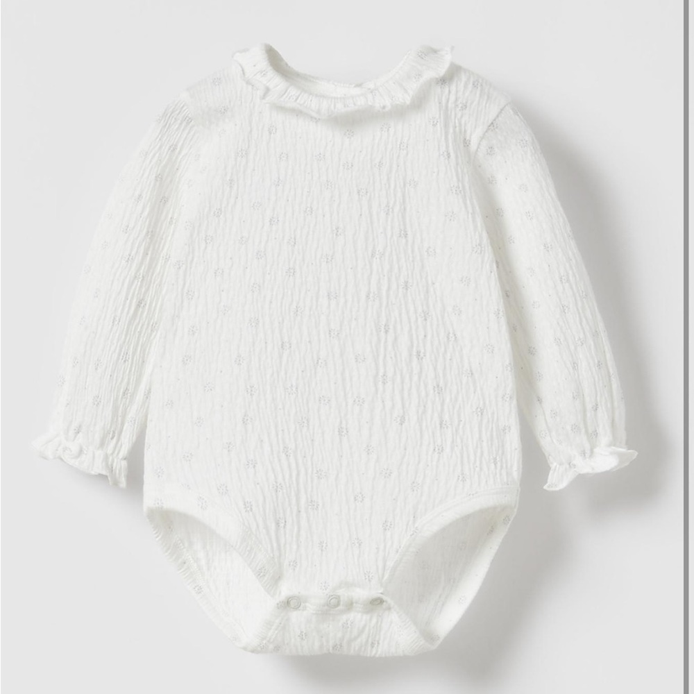 Zara Classic White Ribbed Baby One-Piece with Ruffle Collar